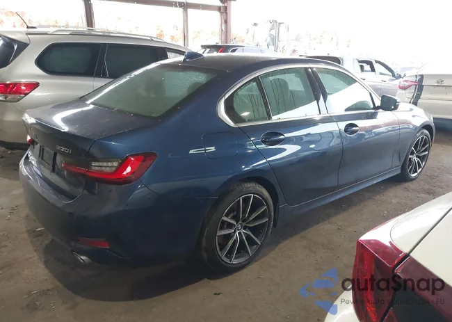 3MW5R7J01N8C27484: 37970133