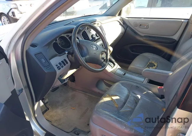 JTEGF21AX20032565: 37971803