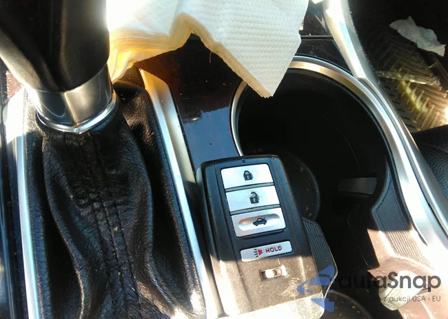 19UUB1F39FA800982: 37976395