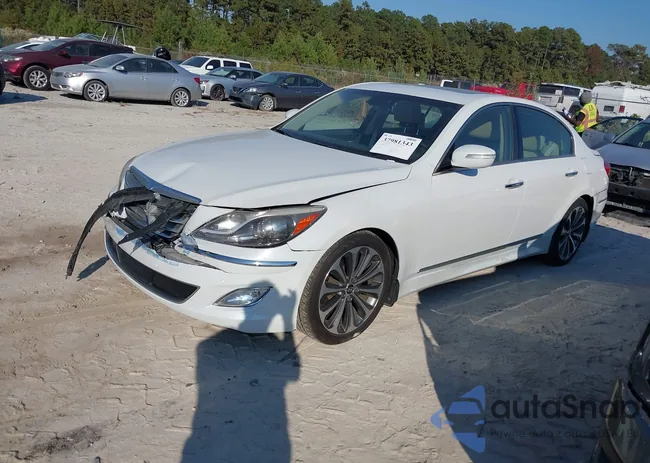 KMHGC4DH8DU245510: 37981343