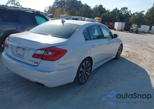 KMHGC4DH8DU245510: 37981343