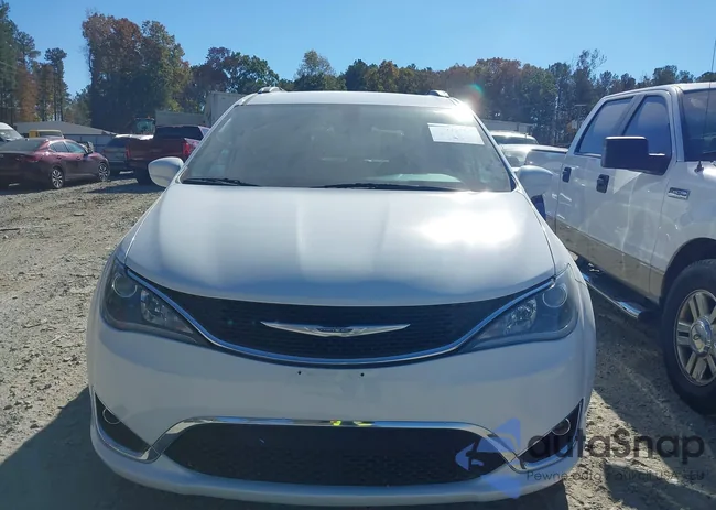 2C4RC1EG8HR534133: 37993729