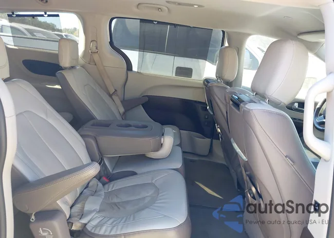 2C4RC1EG8HR534133: 37993729