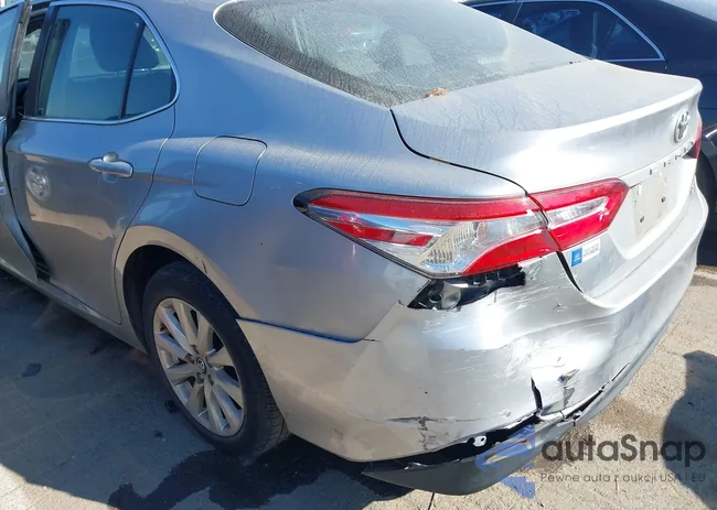 4T1B11HK5KU786399: 37999686