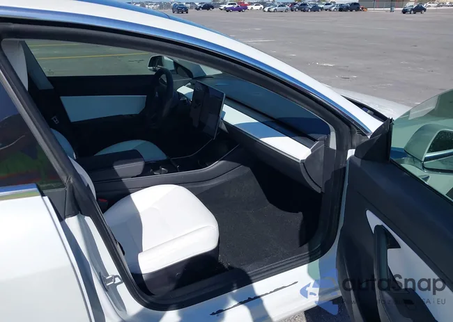 5YJ3E1EA9LF591084: 38007760