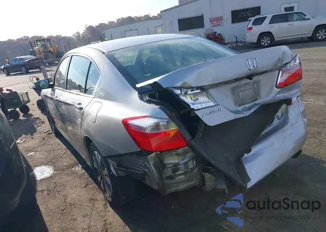 1HGCR2F39EA219154: 38009096