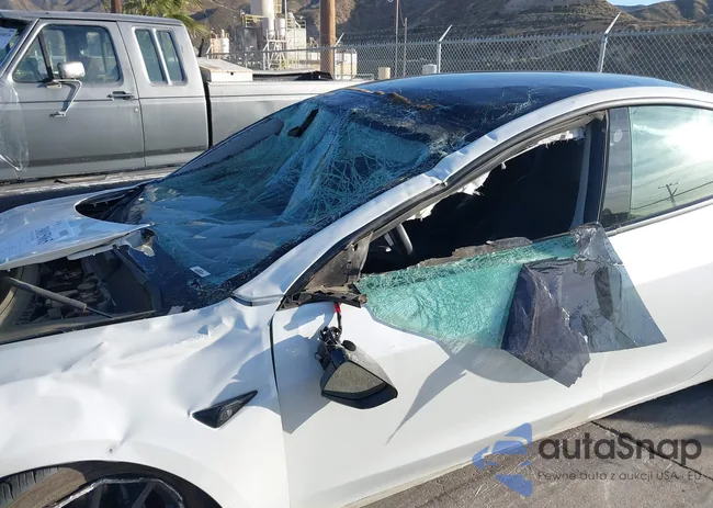 5YJ3E1EA5MF868296: 38015065