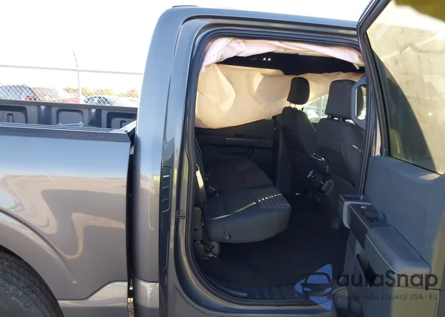 1FTEW1CP0NKE60743: 38015866