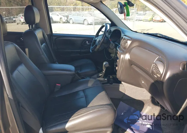 1GNDT13S772308008: 38016286