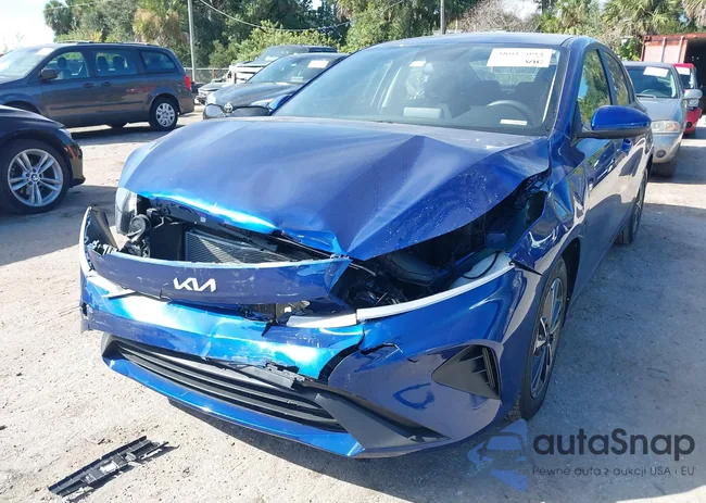 3KPF24AD4PE530602: 38017094