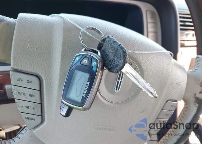 5LMFU27R73LJ28858: 38025316