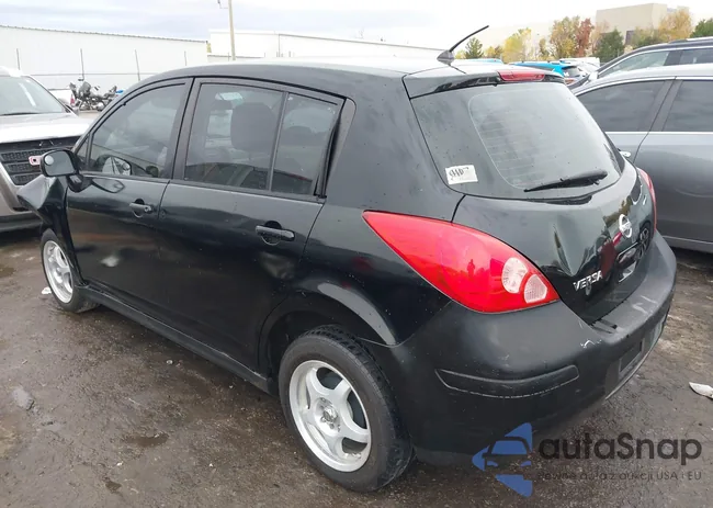 3N1BC13E17L351240: 38029412