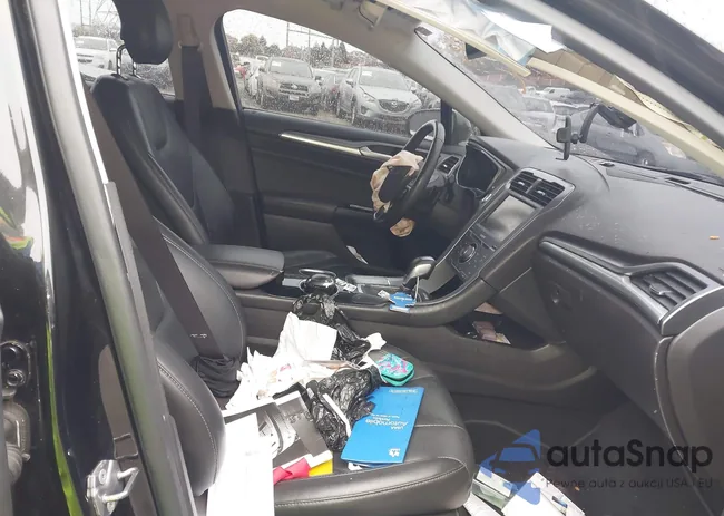 3FA6P0D90DR171924: 38043755