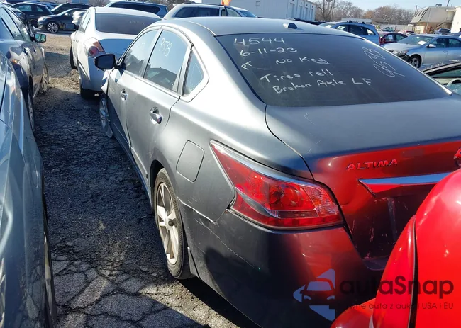 1N4AL3AP1FC125465: 38049150