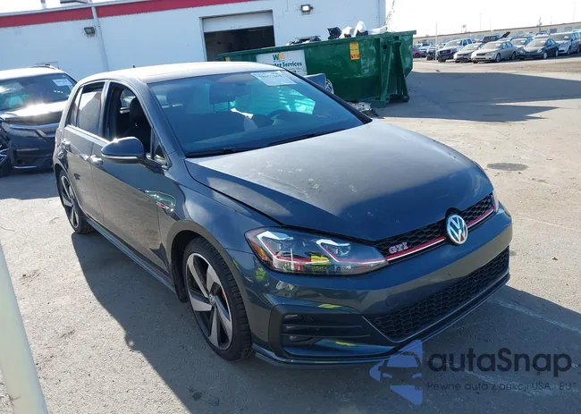 3VW5T7AU8LM012760: 38057863