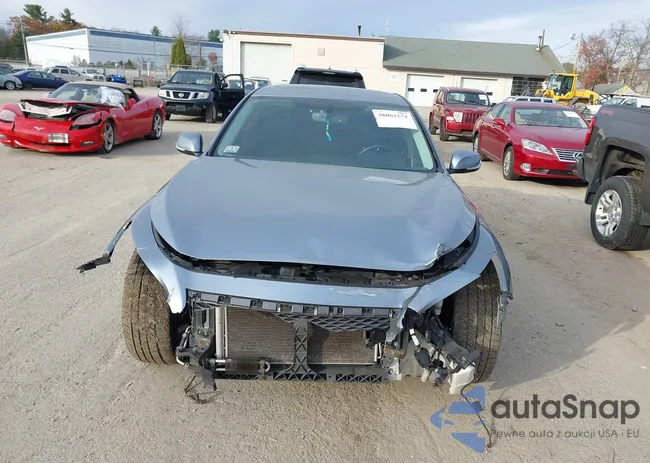 JN1BV7AR0EM699715: 38062571