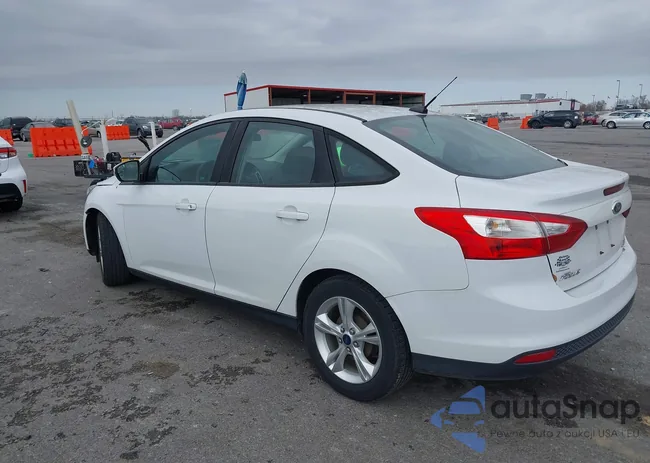 1FADP3F25EL292585: 38077670