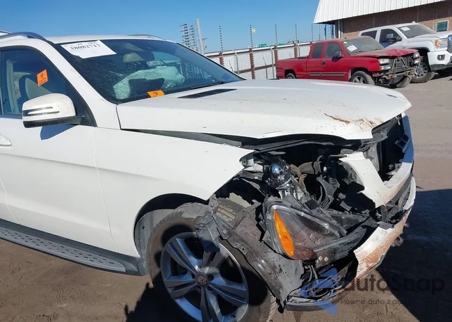 4JGDA2EB3DA140270: 38082717