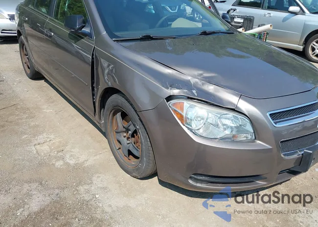 1G1ZB5E01CF329307: 38088427