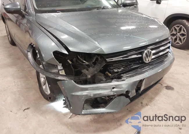 3VV2B7AX2KM005323: 38097304