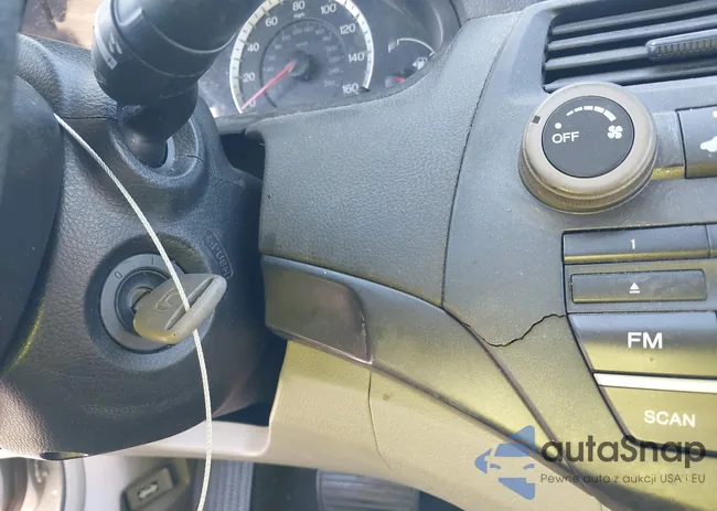 JHMCP264X8C044496: 38097336