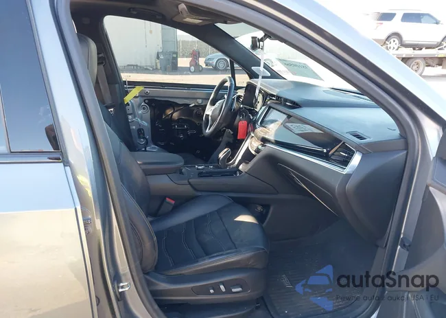 1GYKPHRS5LZ222843: 38100566