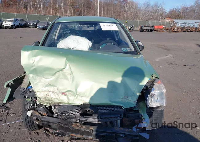 KMHCM36C99U114195: 38100937