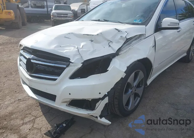 4JGCB5HE1CA145840: 38101933