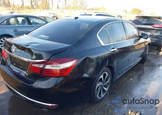 1HGCR2F76GA238833: 38109731