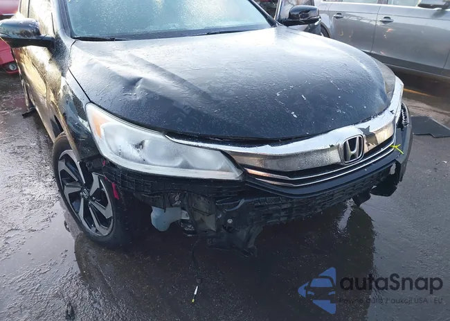 1HGCR2F76GA238833: 38109731