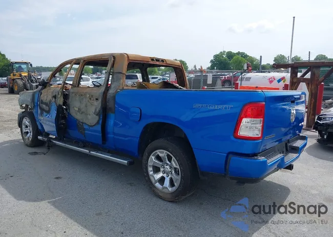 1C6RRFMG0NN444746: 38116492