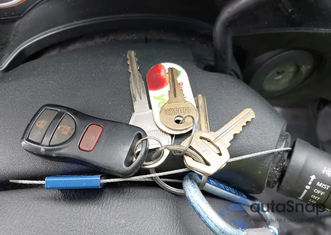 1N6BA0CH8FN506773: 38118608