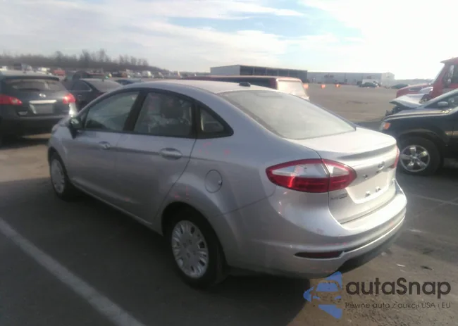 3FADP4AJ2HM147348: 38122501