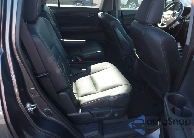 5FNYF6H03JB030766: 38122525