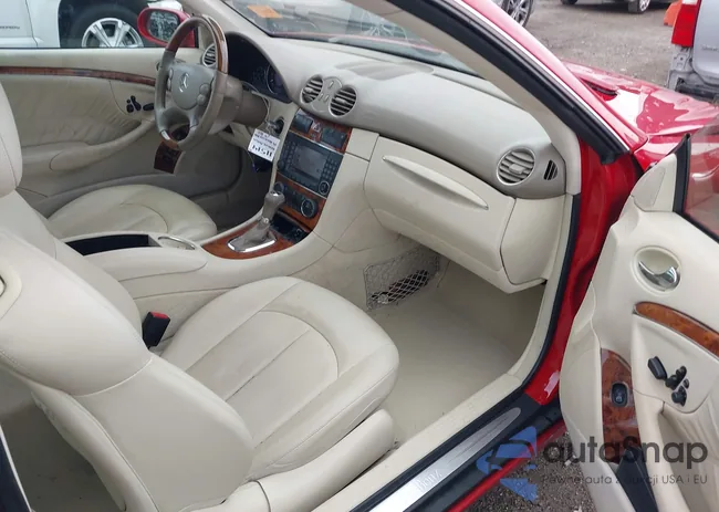 WDBTJ56H59F268152: 38126879