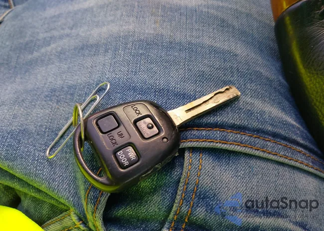 2T2GK31U59C067834: 38134882