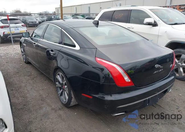 SAJWJ2GD4H8W05326: 38135328