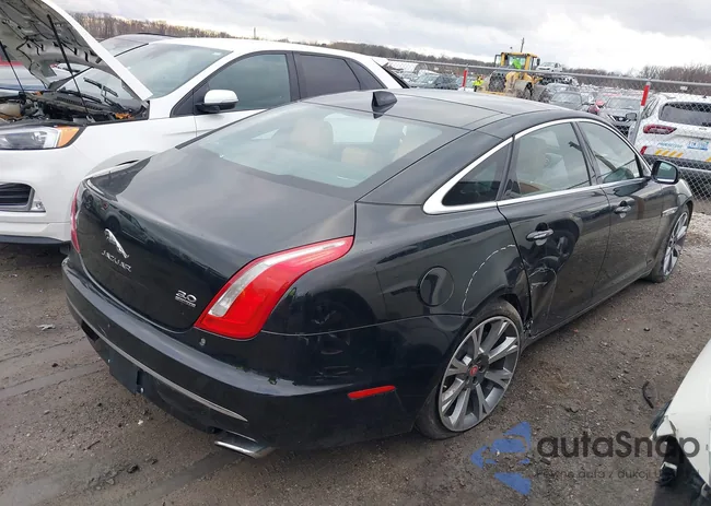 SAJWJ2GD4H8W05326: 38135328