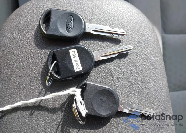 1FAFP23116G138772: 38138429