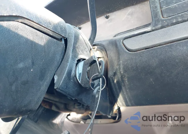 1FTHX25H6RKC01430: 38140048