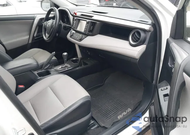 JTMDJREV5HD088751: 38142843