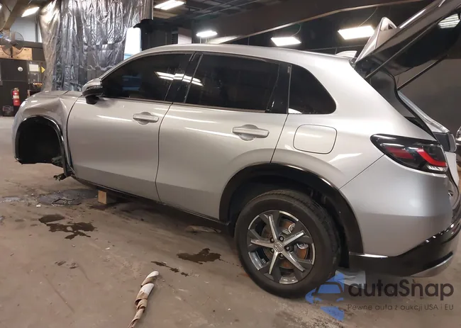 3CZRZ2H79PM731117: 38144997