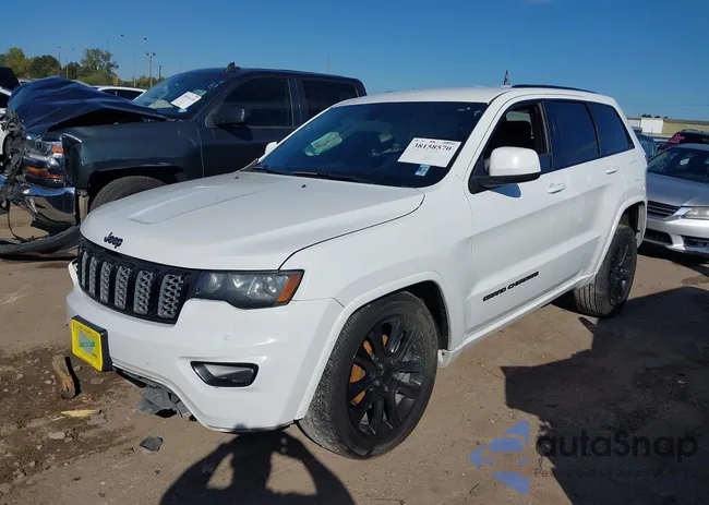 1C4RJEAGXHC952818: 38158570