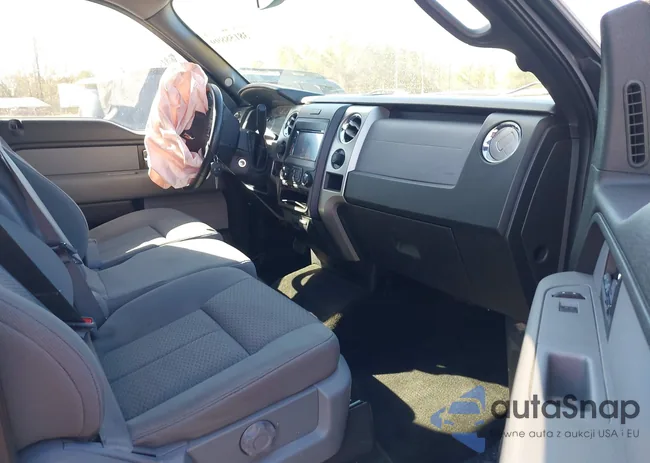 1FTFW1CF2EKF75517: 38158899