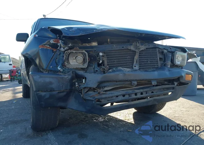 JT4RN81A6M0070753: 38161344