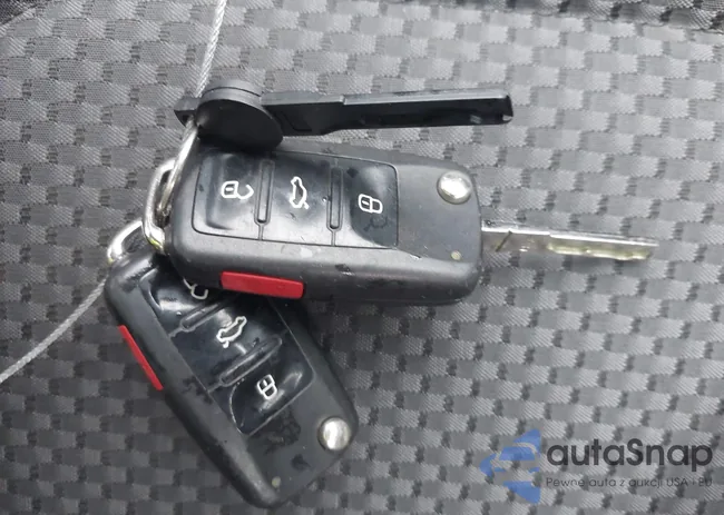 1VWAP7A37DC083820: 38163476