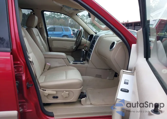 4M2EU38E88UJ17352: 38169826