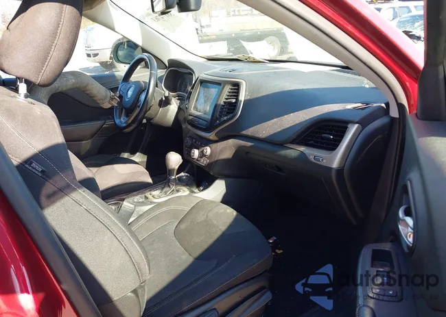 1C4PJMCS5FW773407: 38174763