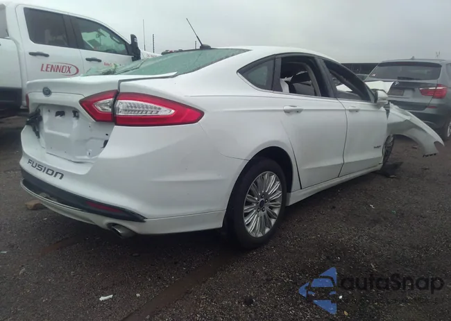 3FA6P0LU5ER247550: 38176312