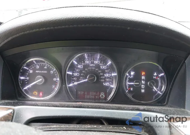 1LNHL9DR3BG607622: 38179861